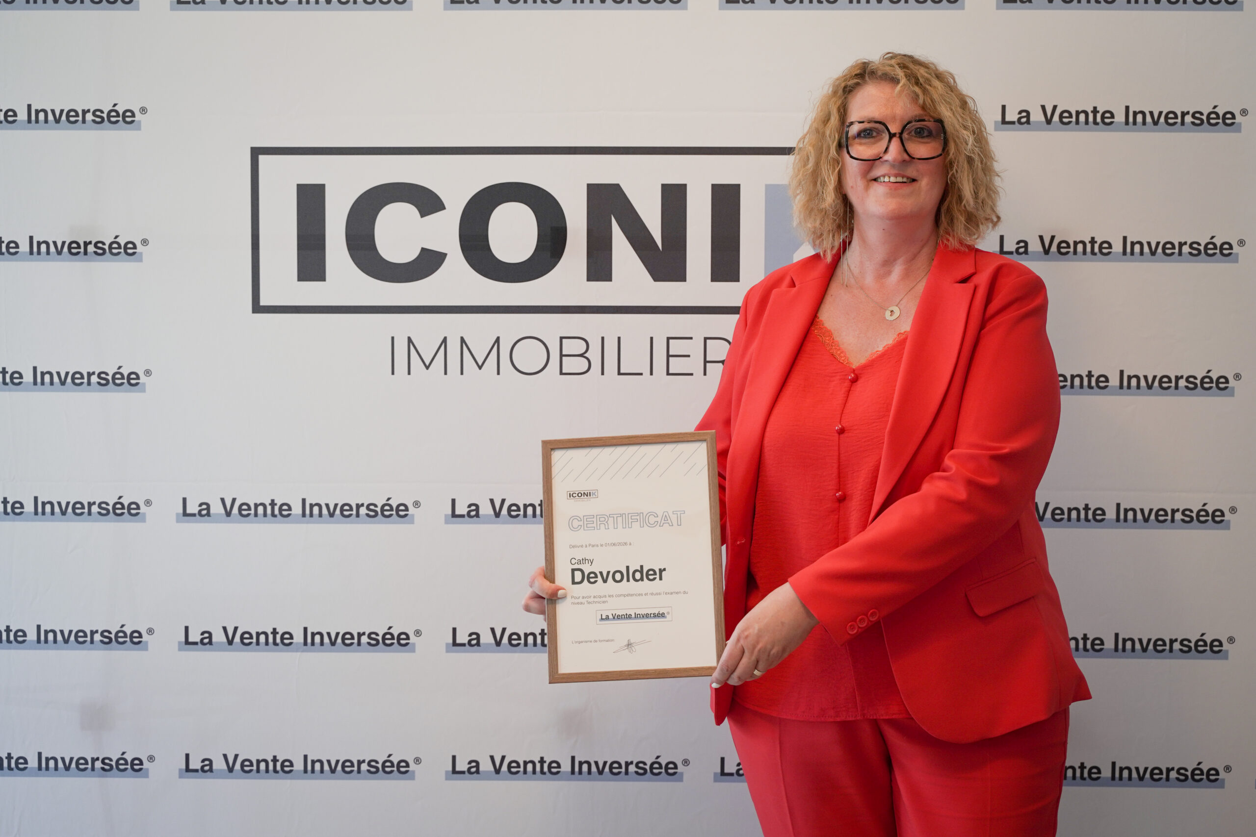 élève la vente inversée